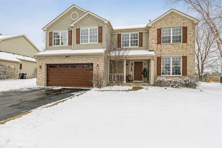 947 Wheatland Dr Crystal Lake, IL 60014