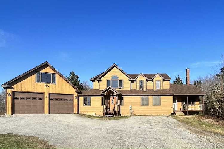 351 Beechwood St Thomaston, ME 04861
