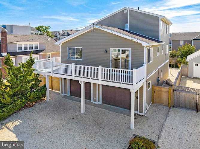 116 5th St Beach Haven, NJ 08008