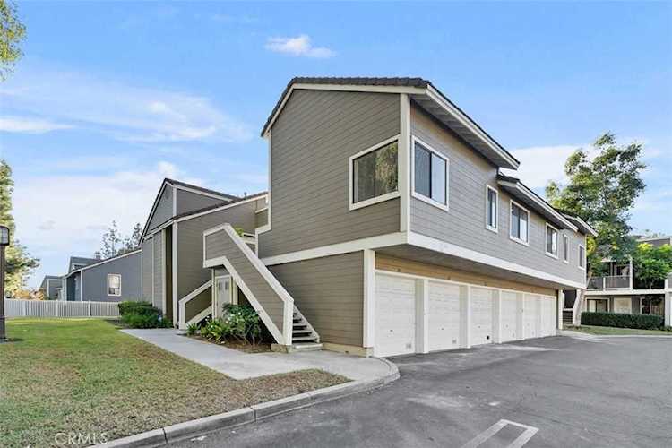 26 Abbey Ln # 335 Aliso Viejo, CA 92656