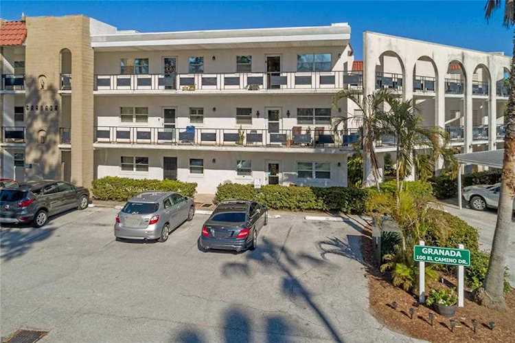 100 El Camino Dr #307 Winter Haven, FL 33884