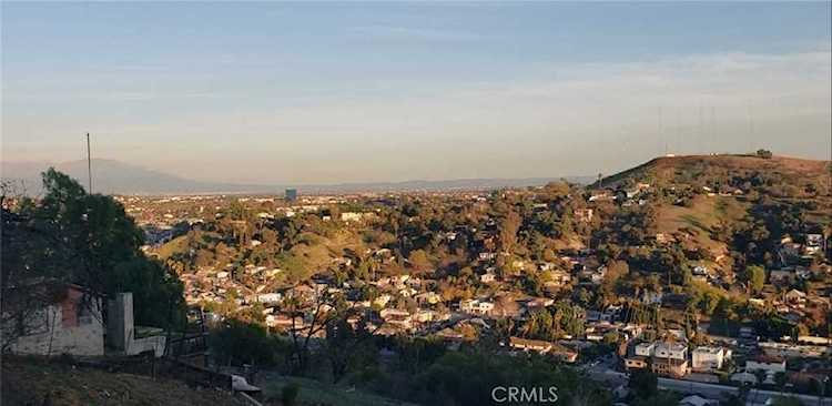 4307 Rose Hill Dr Los Angeles, CA 90032 | MLS MB22248994 Photo 1