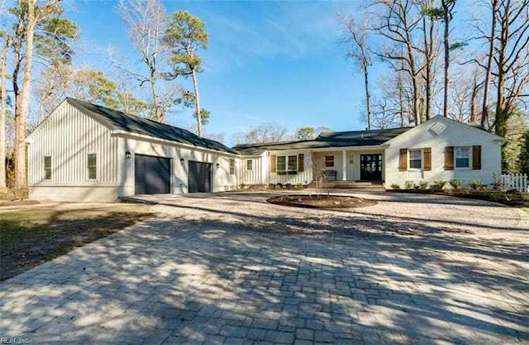 106 Bay Dr Virginia Beach, VA 23451
