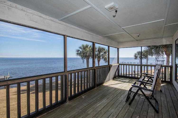 1370 Shawnslie Dr Milton, FL 32583