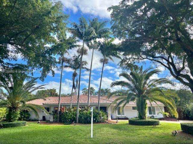13453 SW 58th Ave Pinecrest, FL 33156