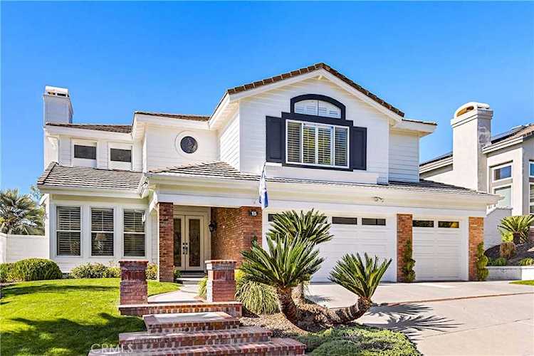 15 Pebble Beach Coto De Caza, CA 92679
