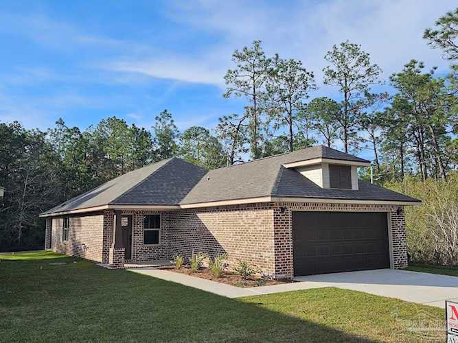 3013 N 29th Ave Milton, FL 32583