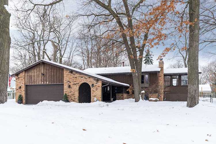 7474 Groveland Road Mounds View, MN 55112