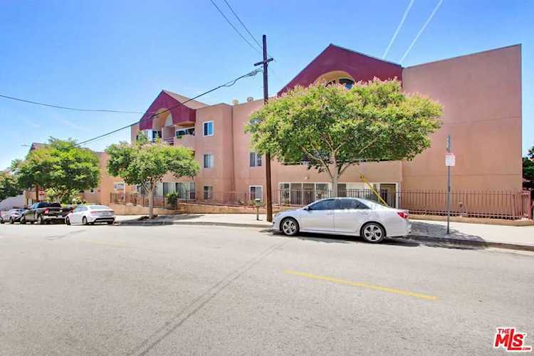 918 W College St #320 Los Angeles, CA 90012