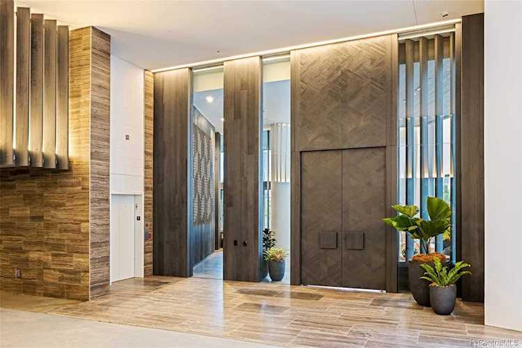 1000 Auahi Street #2111 Honolulu, HI 96814