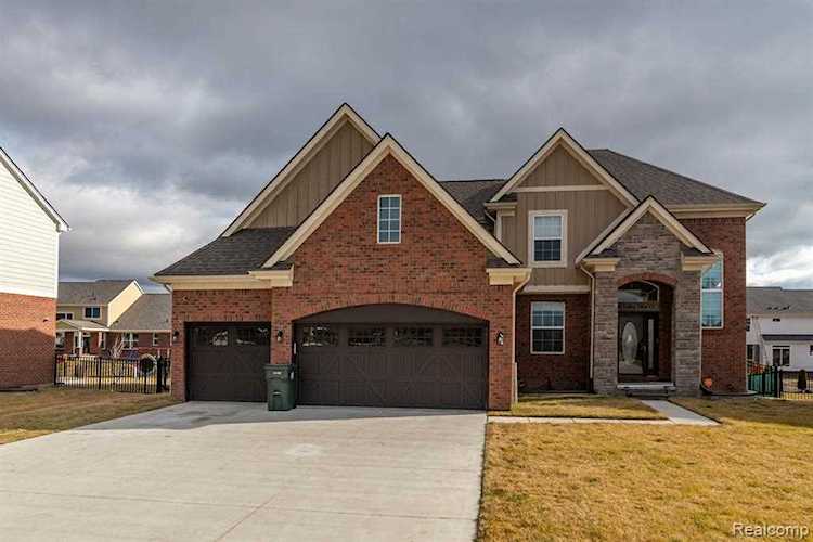 51604 Valleyview New Baltimore, MI 48051