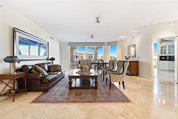 733 Crandon Blvd #PH6 Key Biscayne, FL 33149