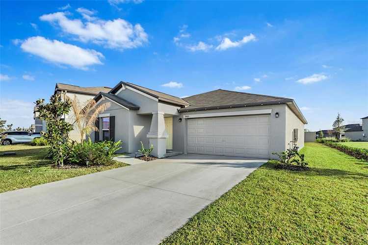 9445 Channing Hill Dr Ruskin, FL 33573
