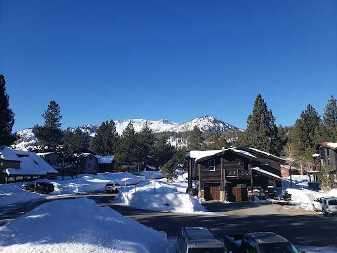 479 Monterey Pines Rd. Mammoth Lakes, CA 93546-6319