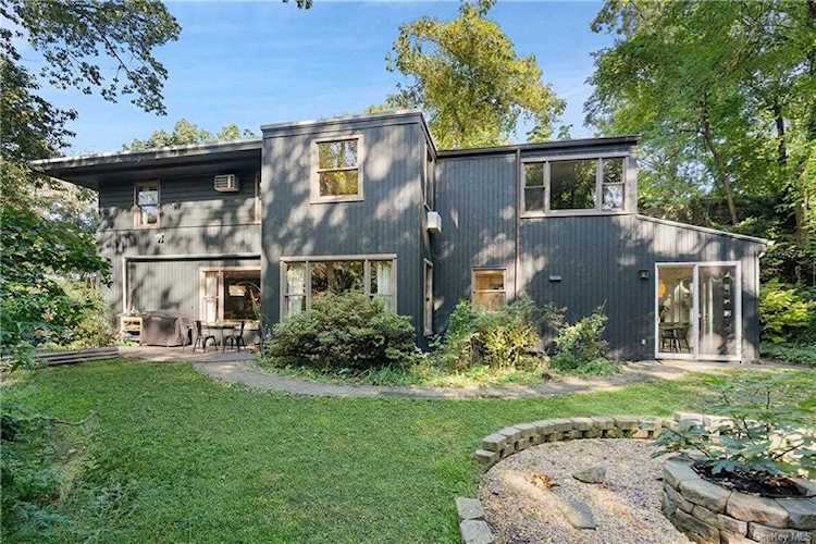 5998 Palisade Avenue Bronx, NY 10471