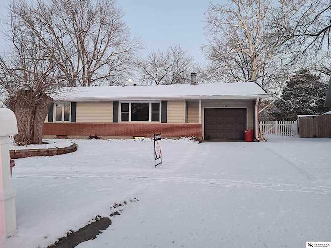 4900 Canterbury Ln Lincoln, NE 68512
