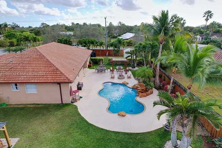 18700 SW 297th St Homestead, FL 33030