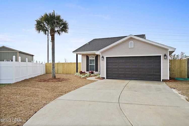 3004 Nowell Ct Panama City FL 32405 736834 Nowell Court home for sale $310,000Beautiful updated pool home with all the modern touches. You will love walking through the front... Photo 1