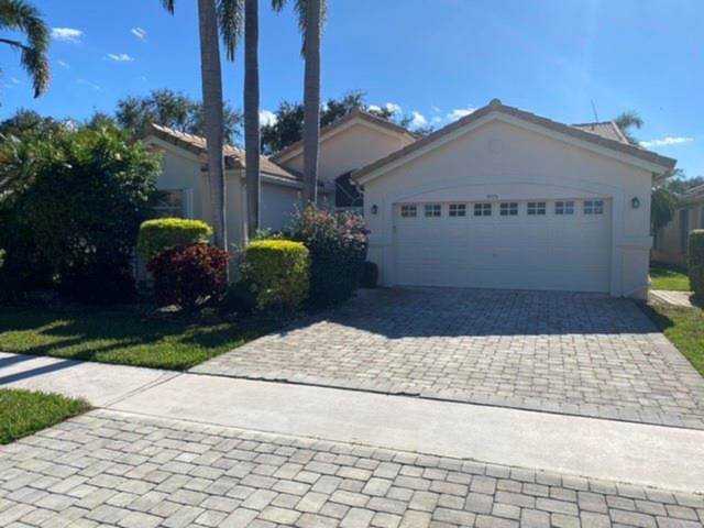 9775 Harbour Lake Cir Boynton Beach, FL 33437