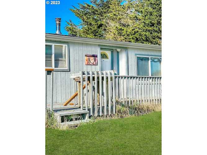88326 Hwy 42 Bandon, OR 97411