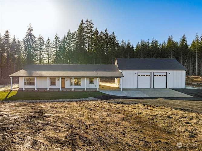 149 Savannah Ln Winlock, WA 98596