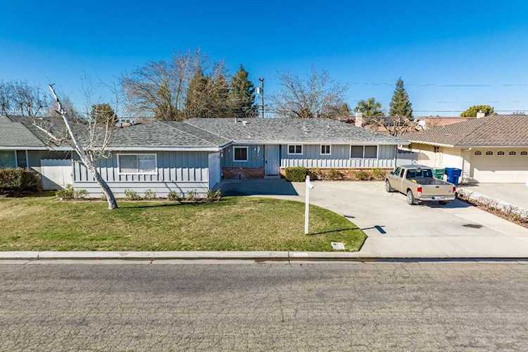 116 Autumn Road Madera, CA 93637