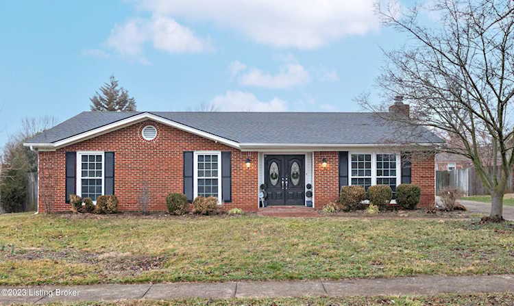 9103 Westport Rd Louisville, KY 40242 | MLS 1629822 Photo 1