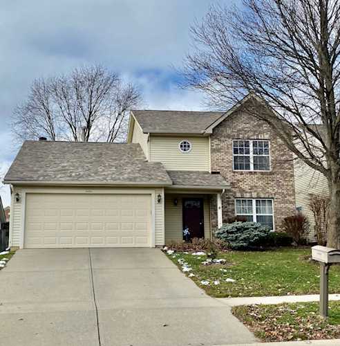 14952 Oak Rd Carmel, IN 46033