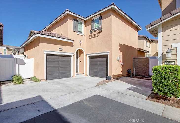 6009 Oatfield Ave Eastvale, CA 92880 | MLS OC22233649 Photo 1