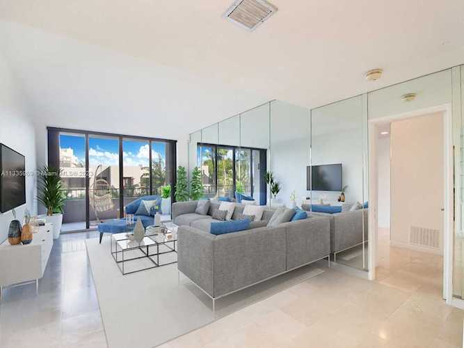 151 Crandon Bl #438 Key Biscayne, FL 33149