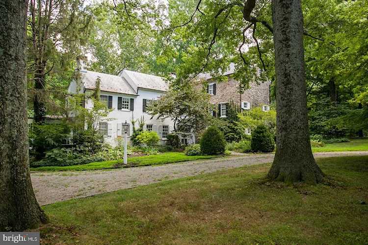 3651 Spring Valley Rd Doylestown, PA 18901