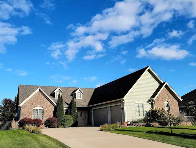 10183 51st Ct Pleasant Prairie, WI 53158