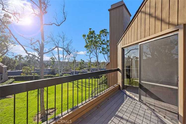 7 Sweetwater #11 Irvine, CA 92603
