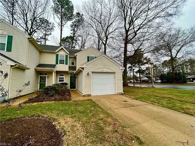 home for sale in Kiln Creek Newport News VA 23602 - MLS 10471227 Photo 1