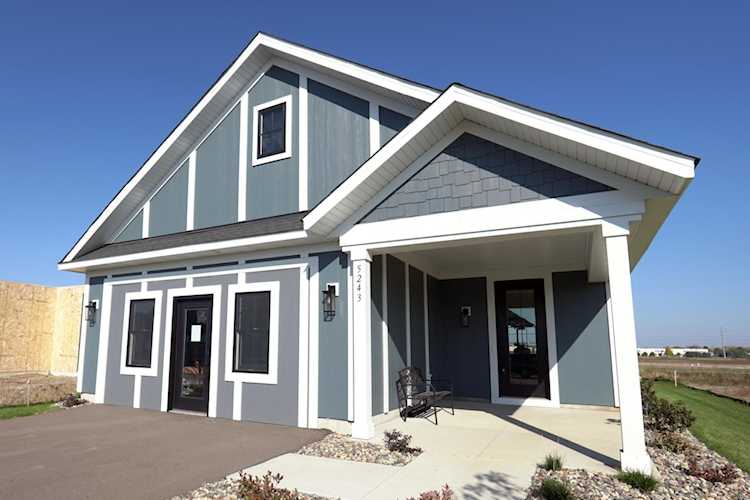 5243 217th Street W Farmington, MN 55024