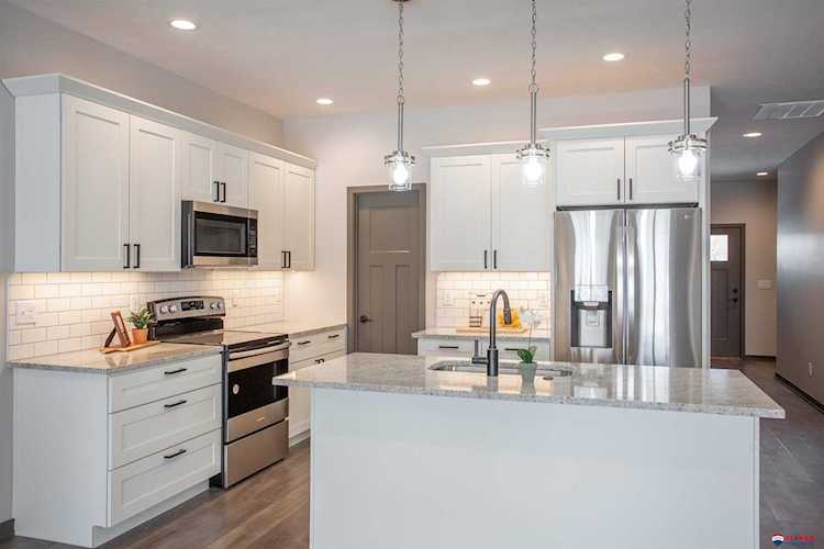 340 Addie Ln Seward, NE 68434