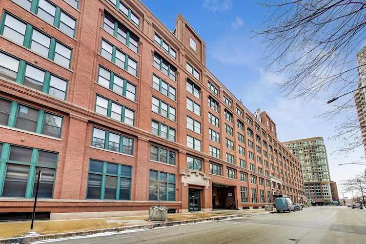 411 W Ontario St #317 Chicago, IL 60654 | MLS 11710849 Photo 1