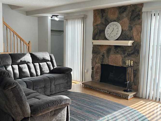 1220 Landmark Trail S Hopkins, MN 55343