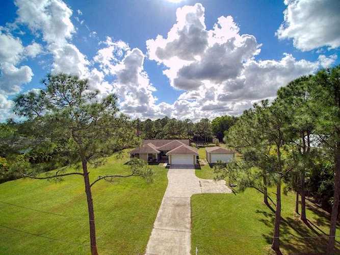 10892 N N 151st Lane Jupiter, FL 33478