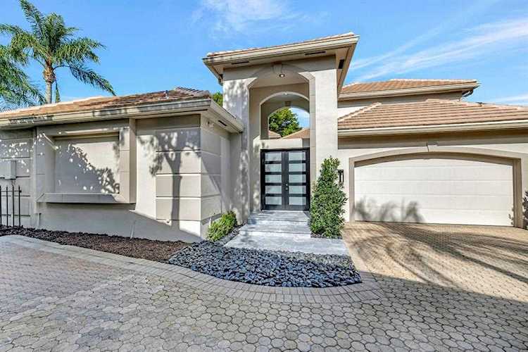 2471 NW 62nd Street Boca Raton, FL 33496