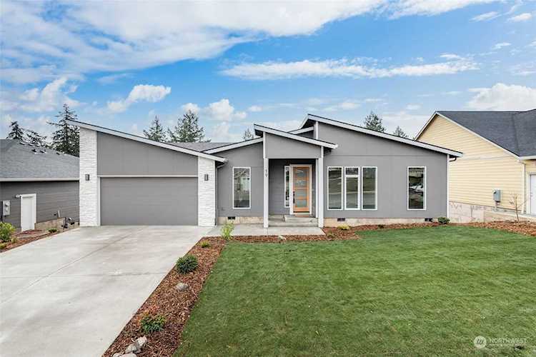 19 Alexia Ct Longview, WA 98632