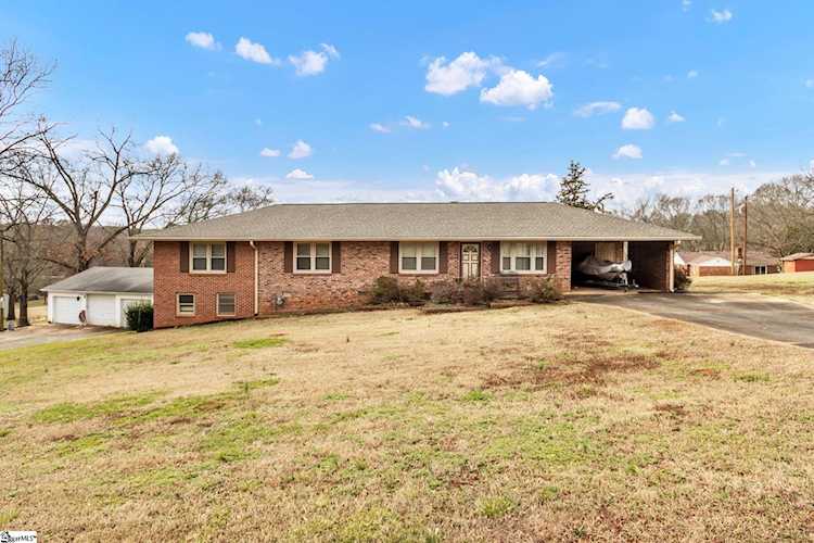 114 Rucker Rd Anderson, SC 29626