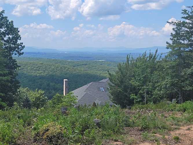 13 Mt Vista Lynchburg, VA 24504