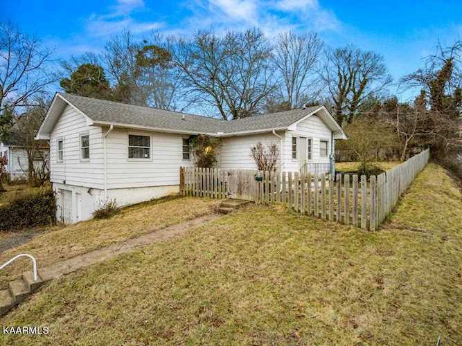 100 W Farragut Rd Oak Ridge, TN 37830