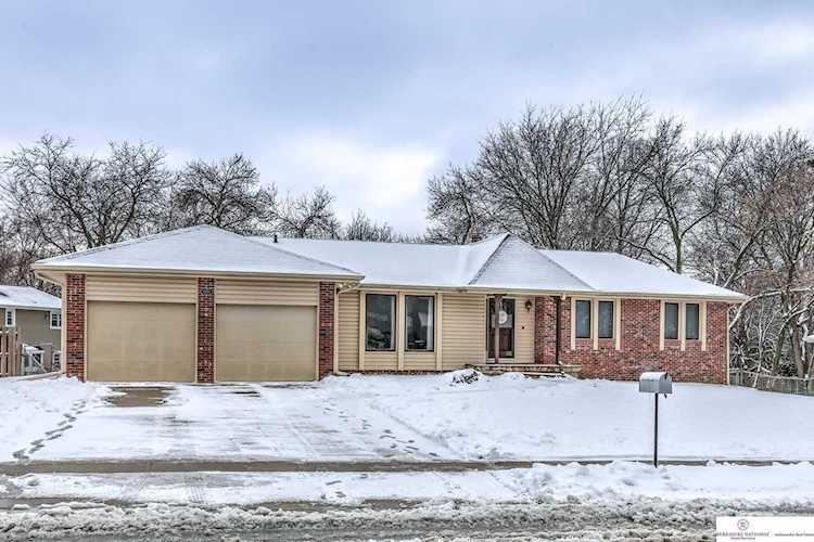 2215 S 147 St Omaha, NE 68144