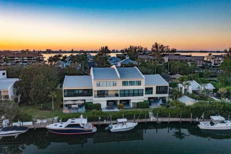 4003 129th St W #102 Cortez, FL 34215