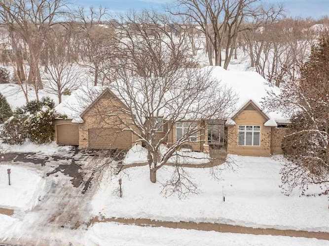 8905 Cove Pointe Road Eden Prairie, MN 55347