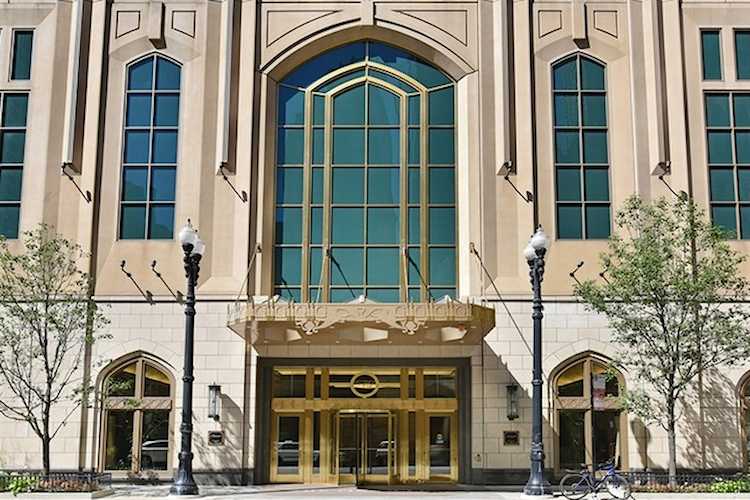 21 E Huron St #2804 Chicago, IL 60611