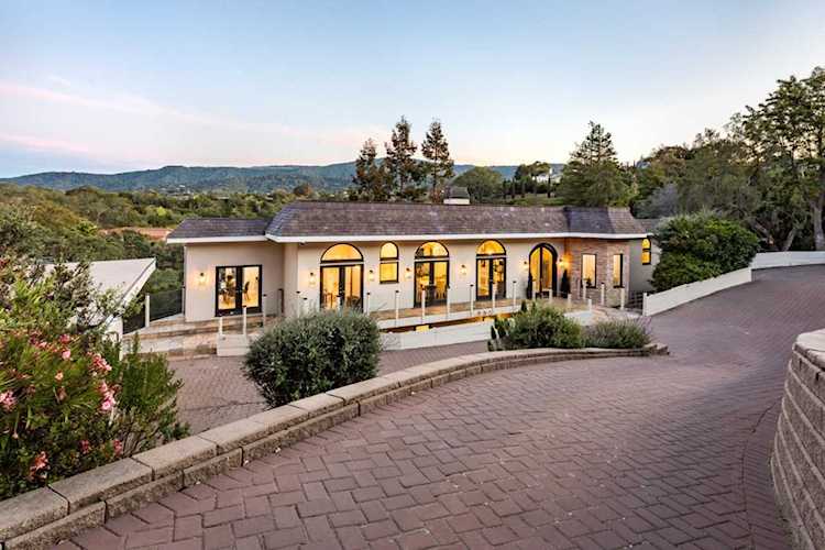 13581 Wildcrest Dr LOS ALTOS HILLS, CA 94022