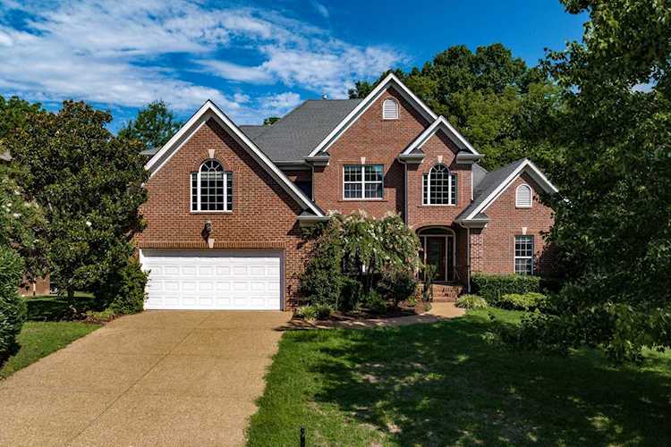 1564 Red Oak Ln Brentwood, TN 37027